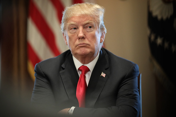 Trump emekli generali Suudi Arabistan’a büyükelçi seçtiğini duyurdu