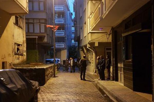 İstanbul’ da 6 katlı bina boşaltıldı!