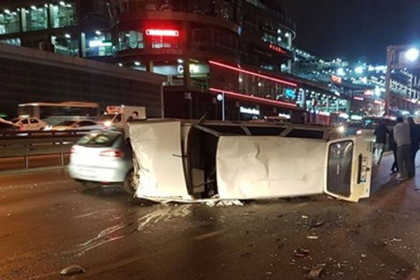 Beylikdüzü'nde zincirleme kaza