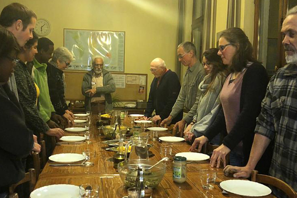 Kapitalizme meydan okuyorlar