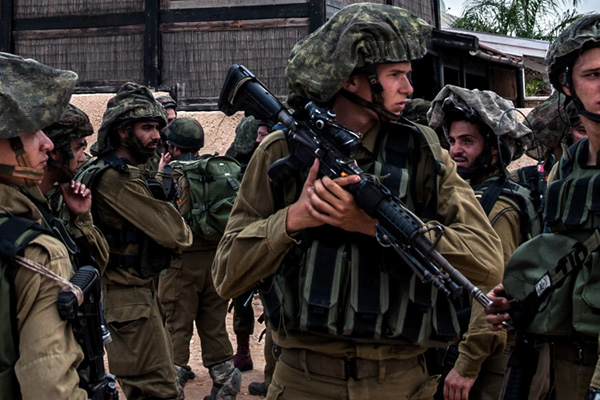 İşgalci İsrail’in zulmü devam ediyor: 22 Filistinli gözaltına alındı