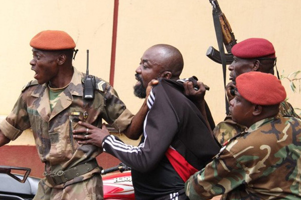 Müslümanlara karşı suç işleyen Yekatom mahkeme önünde