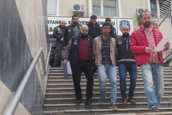 Ağabeyinin arkadaşını öldürüp toprağa gömdü