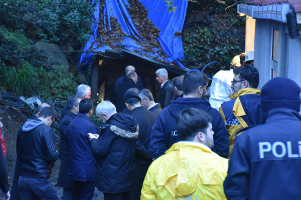 Maden patlamasında mahsur kalan 3 işçinin cansız bedeni bulundu