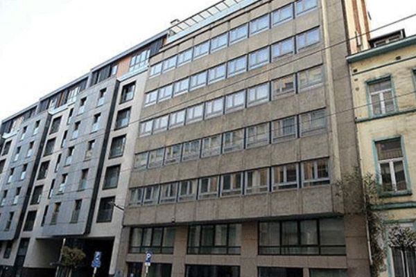 FETÖ'ye icra şoku! Belçika'daki merkez binası satılıyor