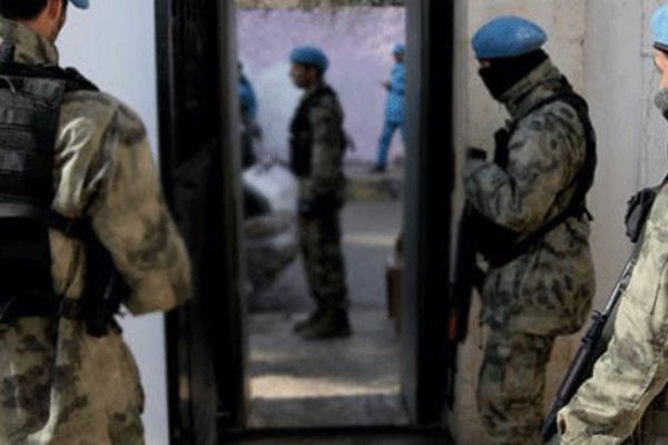 Suriye'de çete operasyonu: 40 kişi yakalandı