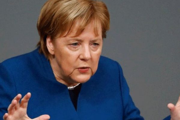 Merkel'den önemli Brexit açıklaması