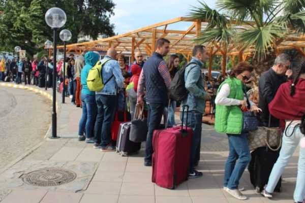 Türkler, Yunanistan'dan vazgeçmeye başladı