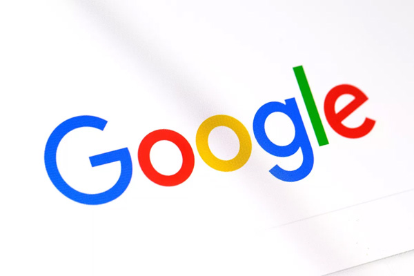 Google reklam veren siyasetçilerin kimliklerini açıklayacak