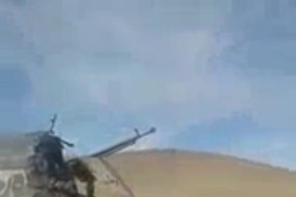 Afganistan'daki ABD destekli kukla hükümet'te çözülmeler devam ediyor.