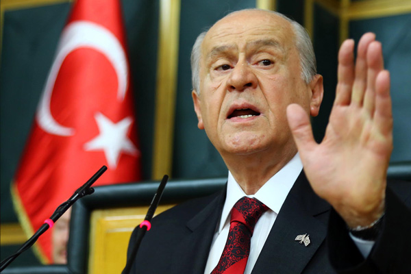 Bahçeli açıkladı: MHP 3 büyükşehirde aday çıkarmayacak