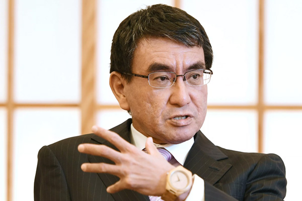 Japon başbakandan İran'a övgü