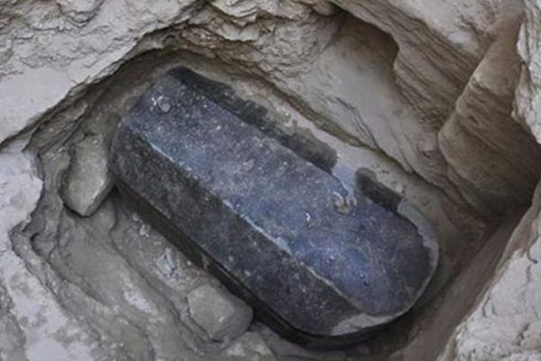 Mısır'da bulunan firavun mezarı 4 bin yıllık