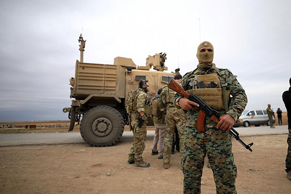 YPG ve IŞİD çatıştı 31 sivil öldü