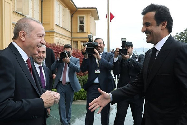 Erdoğan, Katar Emiri ile bir araya geldi