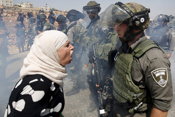 İşgalci İsrail Gazze sahilinde 3 Filistinliyi yaraladı