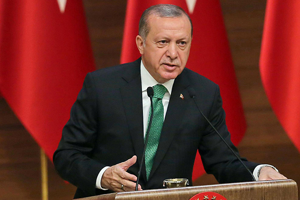 Ak Parti'de 20 belediye başkan adayı daha belli oluyor