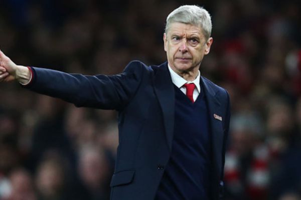 Wenger Bayern geri dönüyor!