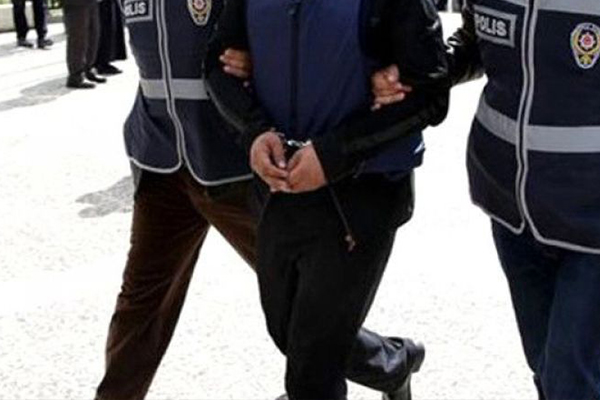 İzmir’de eylem hazırlığında olan terör örgütü üyesi yakalandı