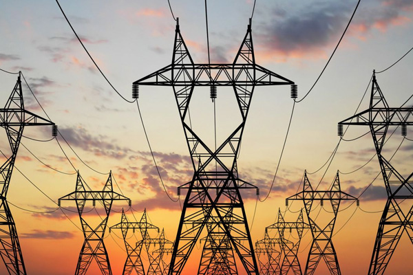 İran'daki deprem Irak'ın elektriğini kesti