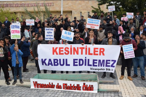 Şanlıurfa'da elektrik kesintisi protestosu