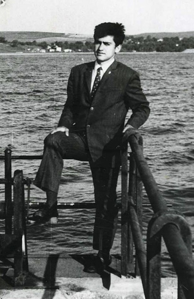 Başbakan ve Bakanların gençlik halleri - 21