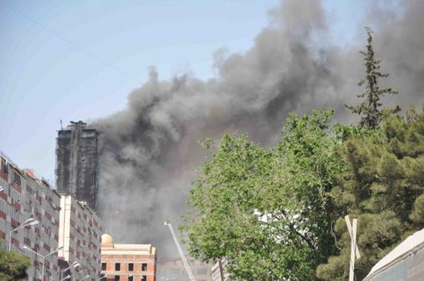 Bakü'de yangın faciası - 9