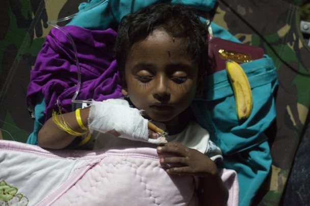 Rohingya Müslümanları geçici barınaklara yerleştirildi - 10