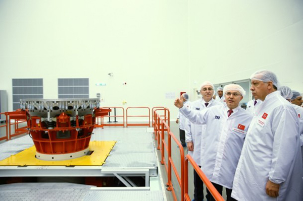 Cumhurbaşkanı Erdoğan Türkiye'nin ilk uydu merkezi açılışına katıldı - 11