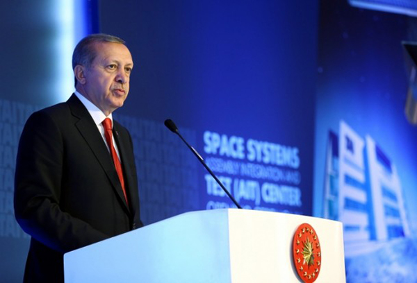 Cumhurbaşkanı Erdoğan Türkiye'nin ilk uydu merkezi açılışına katıldı - 7