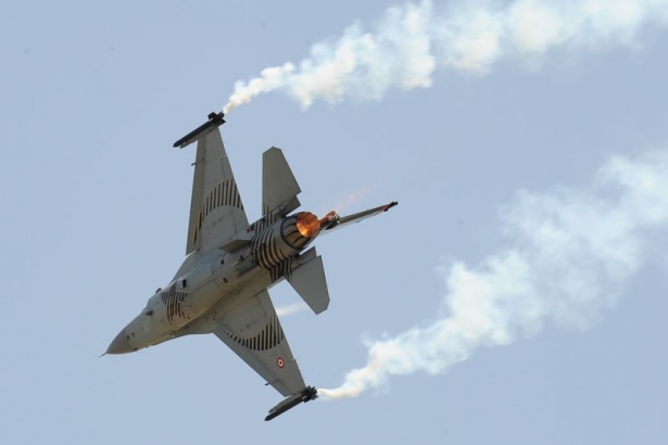 Solotürk’ün provası nefes kesti - 14