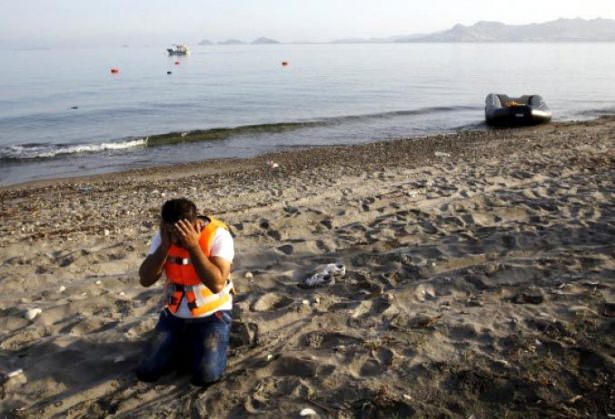 Karaya ayak basar basmaz namaz kıldılar - 7