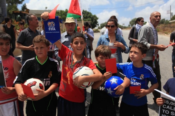 Filistinliler'den ''İsrail'e kırmızı kart'' eylemi - 9