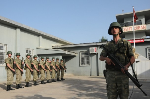 'Geleceğin hudut karakolu' sınırda kuş uçurtmuyor - 1