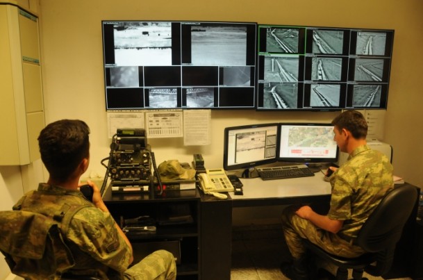 'Geleceğin hudut karakolu' sınırda kuş uçurtmuyor - 2