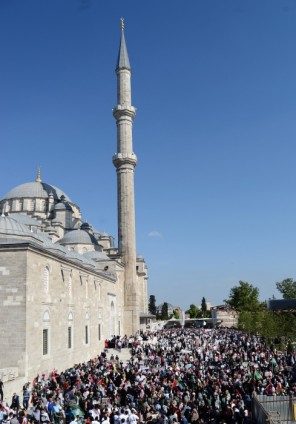 İstanbul'da 'Mavi Marmara' yürüyüşü - 934