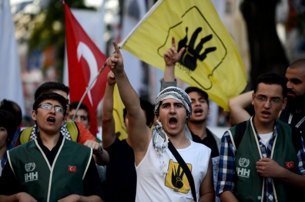 İstanbul'da 'Mavi Marmara' yürüyüşü - 540