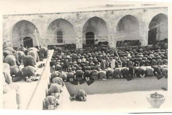 Said Nursi'nin görülmeyen cenaze fotoğrafları - 3