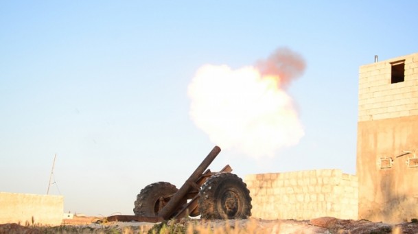 Suriyeli muhaliflerle İŞİD arasındaki çatışmalar sürüyor - 807