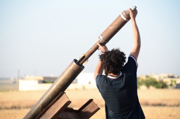 Suriyeli muhaliflerle İŞİD arasındaki çatışmalar sürüyor - 704