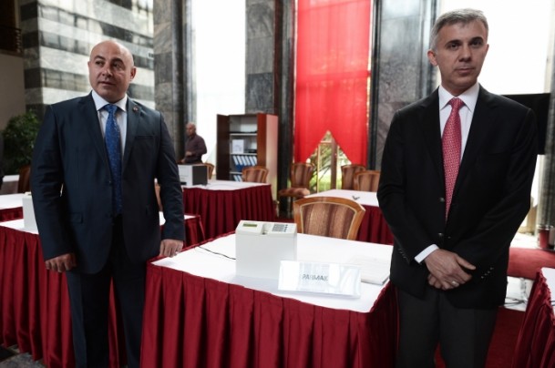 Meclis yeni vekillerini bekliyor - 4