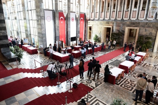 Meclis yeni vekillerini bekliyor - 3