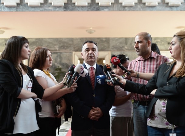 Meclis yeni vekillerini bekliyor - 2