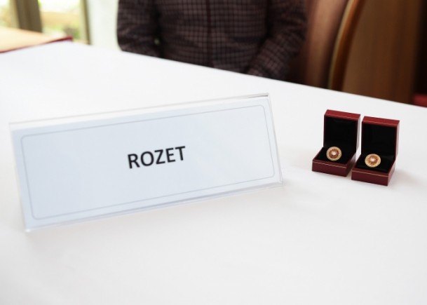 Meclis yeni vekillerini bekliyor - 10