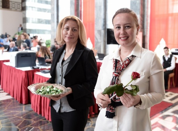 Meclis yeni vekillerini bekliyor - 12