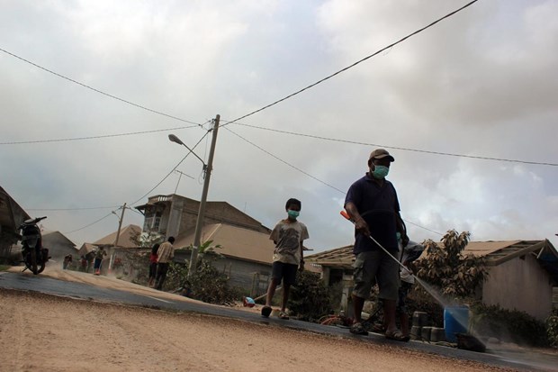 Binlerce kişi tahliye edildi - 22