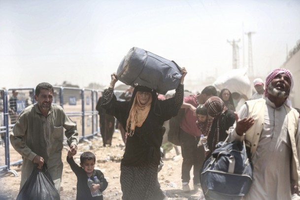 Suriyelilerin kaçışı sürüyor - 8