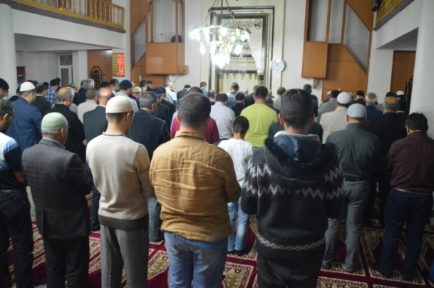 İlk teravih namazı kılındı - 14