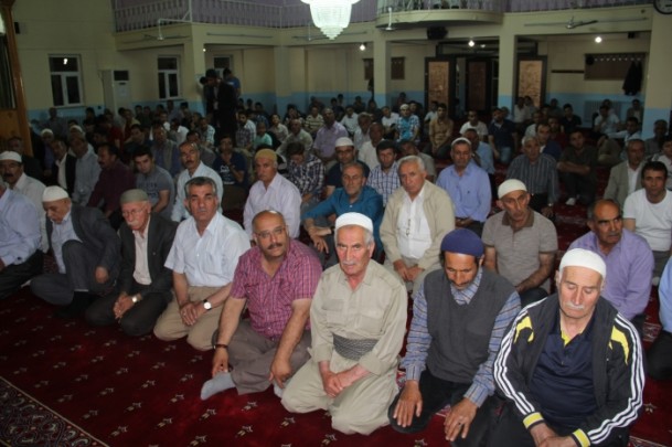 İlk teravih namazı kılındı - 12