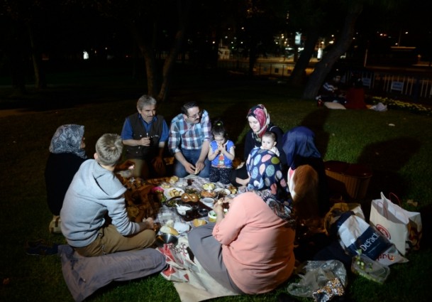 Ramazan ayının ilk sahuru - 4